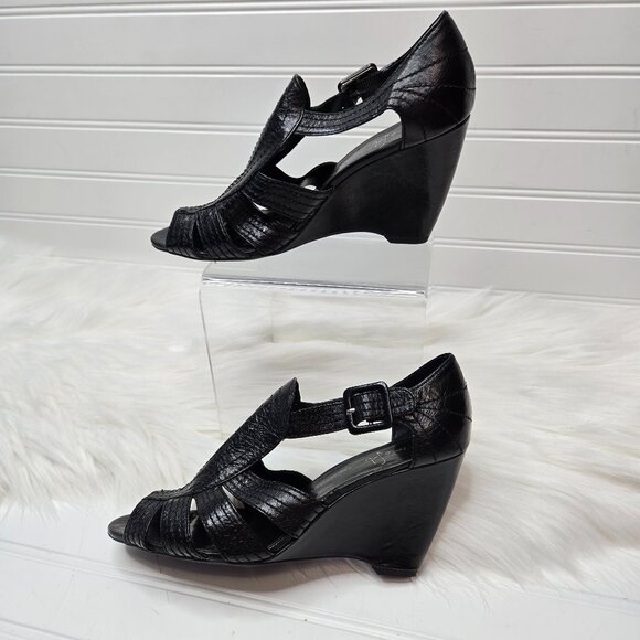 Franco Sarto Women's Size 7 M Black Leather Wedge Sandals Heels Peep Toe Buckle - Picture 1 of 11